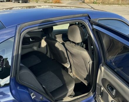 Синій Рено Сімбол (Талія), об'ємом двигуна 1.5 л та пробігом 158 тис. км за 3999 $, фото 6 на Automoto.ua