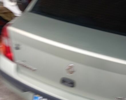 Зеленый Рено Симбол (Талия), объемом двигателя 1.4 л и пробегом 170 тыс. км за 4000 $, фото 3 на Automoto.ua