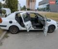Білий Рено Сімбол, об'ємом двигуна 1.4 л та пробігом 320 тис. км за 1700 $, фото 6 на Automoto.ua