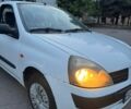 Білий Рено Сімбол, об'ємом двигуна 1.39 л та пробігом 115 тис. км за 2750 $, фото 2 на Automoto.ua