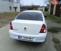 Білий Рено Сімбол, об'ємом двигуна 1.4 л та пробігом 303 тис. км за 2600 $, фото 1 на Automoto.ua