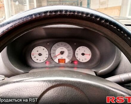 Белый Рено Симбол, объемом двигателя 1.4 л и пробегом 170 тыс. км за 2650 $, фото 6 на Automoto.ua