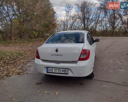 Рено Симбол 2010 в Виннице на Automoto.ua Белый Рено Симбол, объемом двигателя 1.39 л и пробегом 220 тыс. км за 3550 $, фото 11 на Automoto.ua