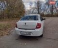 Рено Симбол 2010 в Виннице на Automoto.ua Белый Рено Симбол, объемом двигателя 1.39 л и пробегом 220 тыс. км за 3550 $, фото 11 на Automoto.ua