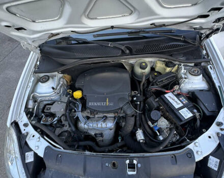 Белый Рено Симбол, объемом двигателя 1.39 л и пробегом 197 тыс. км за 4300 $, фото 13 на Automoto.ua