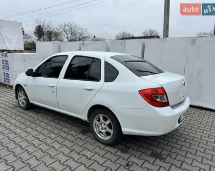 Білий Рено Сімбол, об'ємом двигуна 1.39 л та пробігом 238 тис. км за 3399 $, фото 3 на Automoto.ua
