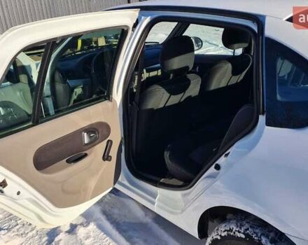 Білий Рено Сімбол, об'ємом двигуна 1.39 л та пробігом 175 тис. км за 4200 $, фото 15 на Automoto.ua