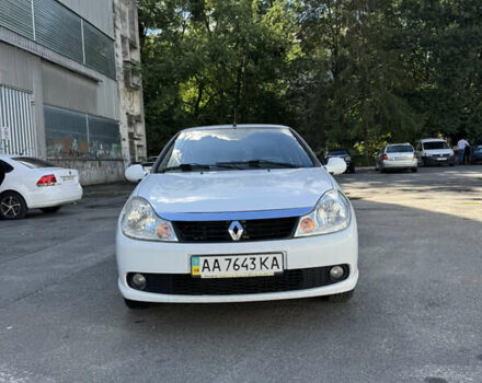 Белый Рено Симбол, объемом двигателя 1.39 л и пробегом 197 тыс. км за 4300 $, фото 1 на Automoto.ua