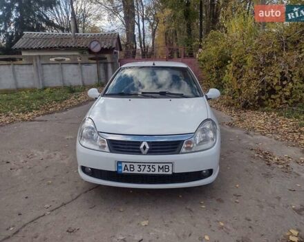 Рено Симбол 2010 в Виннице на Automoto.ua Белый Рено Симбол, объемом двигателя 1.39 л и пробегом 220 тыс. км за 3550 $, фото 8 на Automoto.ua