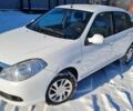 Білий Рено Сімбол, об'ємом двигуна 1.39 л та пробігом 175 тис. км за 4200 $, фото 2 на Automoto.ua