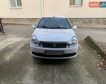 Белый Рено Симбол, объемом двигателя 1.4 л и пробегом 270 тыс. км за 4300 $, фото 5 на Automoto.ua