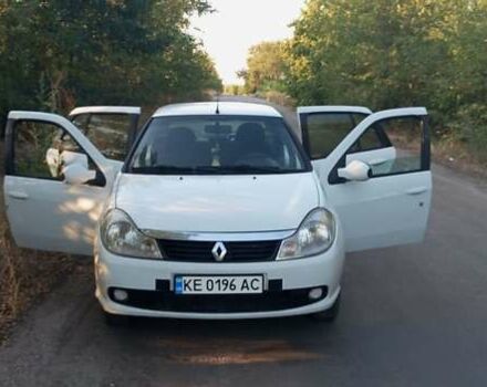Білий Рено Сімбол, об'ємом двигуна 1.39 л та пробігом 281 тис. км за 2900 $, фото 2 на Automoto.ua