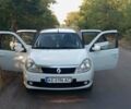 Білий Рено Сімбол, об'ємом двигуна 1.39 л та пробігом 281 тис. км за 2900 $, фото 2 на Automoto.ua