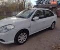 Рено Симбол 2010 в Виннице на Automoto.ua Белый Рено Симбол, объемом двигателя 1.39 л и пробегом 220 тыс. км за 3550 $, фото 1 на Automoto.ua