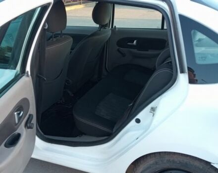 Белый Рено Симбол, объемом двигателя 1.39 л и пробегом 143 тыс. км за 3000 $, фото 9 на Automoto.ua