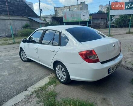 Белый Рено Симбол, объемом двигателя 1.4 л и пробегом 296 тыс. км за 3800 $, фото 7 на Automoto.ua