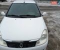 Белый Рено Симбол, объемом двигателя 1.39 л и пробегом 241 тыс. км за 5200 $, фото 4 на Automoto.ua