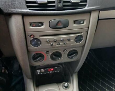 Рено Симбол 2011 в Одессе на Automoto.ua Белый Рено Симбол, объемом двигателя 1.39 л и пробегом 178 тыс. км за 3800 $, фото 7 на Automoto.ua