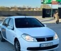 Белый Рено Симбол, объемом двигателя 1.39 л и пробегом 250 тыс. км за 2300 $, фото 2 на Automoto.ua