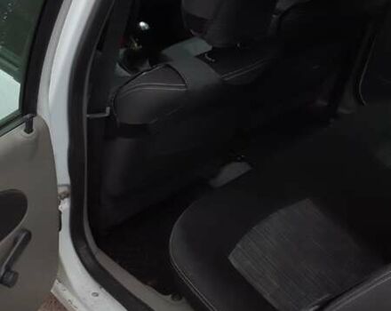 Білий Рено Сімбол, об'ємом двигуна 1.4 л та пробігом 140 тис. км за 5400 $, фото 7 на Automoto.ua