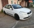 Белый Рено Симбол, объемом двигателя 1.39 л и пробегом 333 тыс. км за 2900 $, фото 12 на Automoto.ua