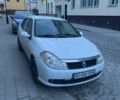 Білий Рено Сімбол, об'ємом двигуна 1.4 л та пробігом 248 тис. км за 2950 $, фото 1 на Automoto.ua
