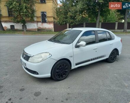 Белый Рено Симбол, объемом двигателя 1.39 л и пробегом 300 тыс. км за 4000 $, фото 8 на Automoto.ua