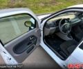 Белый Рено Симбол, объемом двигателя 1.4 л и пробегом 140 тыс. км за 3800 $, фото 4 на Automoto.ua
