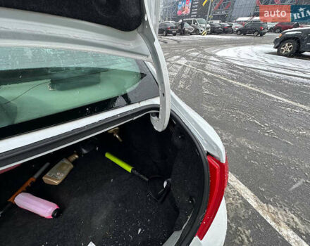 Білий Рено Сімбол, об'ємом двигуна 1.4 л та пробігом 163 тис. км за 4900 $, фото 45 на Automoto.ua