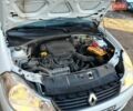 Білий Рено Сімбол, об'ємом двигуна 1.39 л та пробігом 142 тис. км за 3800 $, фото 11 на Automoto.ua