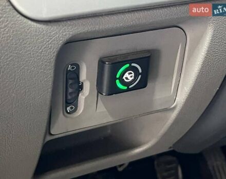 Белый Рено Симбол, объемом двигателя 1.6 л и пробегом 332 тыс. км за 3999 $, фото 12 на Automoto.ua