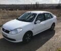 Рено Симбол 2012 в Ивано-Франковске на Automoto.ua Белый Рено Симбол, объемом двигателя 1.39 л и пробегом 162 тыс. км за 5000 $, фото 1 на Automoto.ua