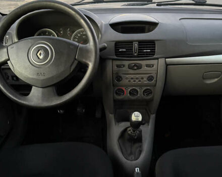 Білий Рено Сімбол, об'ємом двигуна 1.39 л та пробігом 258 тис. км за 2899 $, фото 18 на Automoto.ua