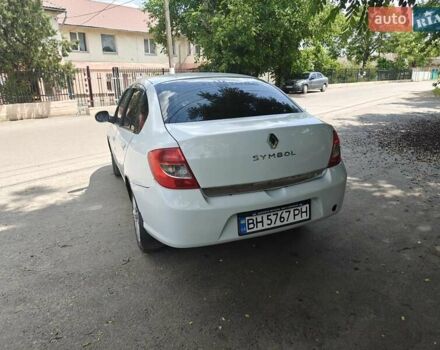 Белый Рено Симбол, объемом двигателя 1.39 л и пробегом 320 тыс. км за 4000 $, фото 7 на Automoto.ua