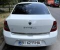 Білий Рено Сімбол, об'ємом двигуна 1.39 л та пробігом 152 тис. км за 5200 $, фото 1 на Automoto.ua