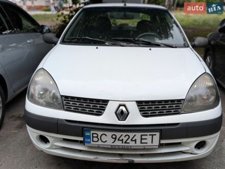 Білий Рено Сімбол, об'ємом двигуна 1.4 л та пробігом 320 тис. км за 1700 $, фото 1 на Automoto.ua