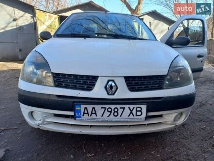 Белый Рено Симбол, объемом двигателя 1.4 л и пробегом 300 тыс. км за 3000 $, фото 1 на Automoto.ua