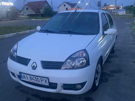 Белый Рено Симбол, объемом двигателя 1.39 л и пробегом 236 тыс. км за 2500 $, фото 1 на Automoto.ua