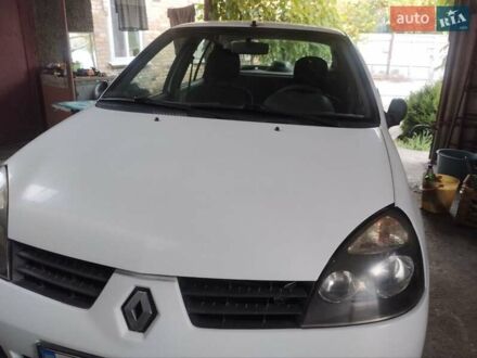 Рено Симбол 2006 в Запорожье на Automoto.ua Белый Рено Симбол, объемом двигателя 1.4 л и пробегом 150 тыс. км за 3000 $, фото 1 на Automoto.ua