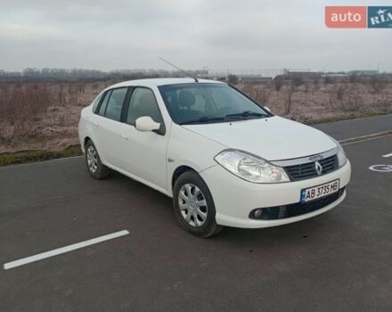 Белый Рено Симбол, объемом двигателя 1.39 л и пробегом 222 тыс. км за 4000 $, фото 1 на Automoto.ua