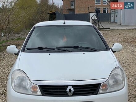 Белый Рено Симбол, объемом двигателя 1.39 л и пробегом 250 тыс. км за 2700 $, фото 1 на Automoto.ua