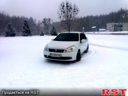 Белый Рено Симбол, объемом двигателя 1.4 л и пробегом 103 тыс. км за 3650 $, фото 1 на Automoto.ua