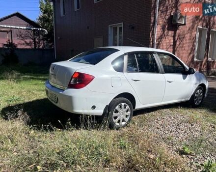 Білий Рено Сімбол, об'ємом двигуна 1.4 л та пробігом 205 тис. км за 5200 $, фото 1 на Automoto.ua