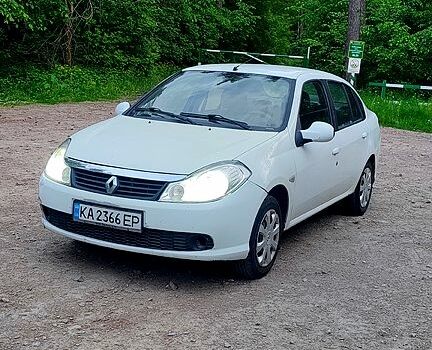 Білий Рено Сімбол, об'ємом двигуна 1.4 л та пробігом 200 тис. км за 2600 $, фото 1 на Automoto.ua