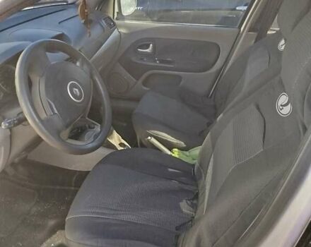 Білий Рено Сімбол, об'ємом двигуна 1.39 л та пробігом 260 тис. км за 4200 $, фото 1 на Automoto.ua