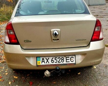 Бежевый Рено Симбол, объемом двигателя 1.4 л и пробегом 301 тыс. км за 3100 $, фото 6 на Automoto.ua