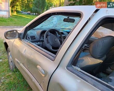 Бежевий Рено Сімбол, об'ємом двигуна 1.39 л та пробігом 240 тис. км за 1350 $, фото 12 на Automoto.ua