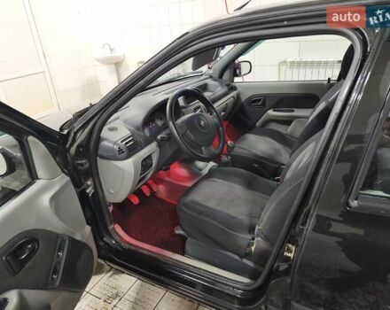 Чорний Рено Сімбол, об'ємом двигуна 1.39 л та пробігом 214 тис. км за 3100 $, фото 2 на Automoto.ua