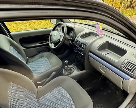 Черный Рено Симбол, объемом двигателя 1.4 л и пробегом 312 тыс. км за 5030 $, фото 4 на Automoto.ua