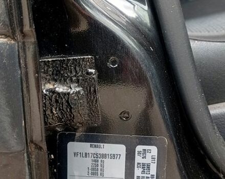 Черный Рено Симбол, объемом двигателя 1.4 л и пробегом 250 тыс. км за 3650 $, фото 8 на Automoto.ua